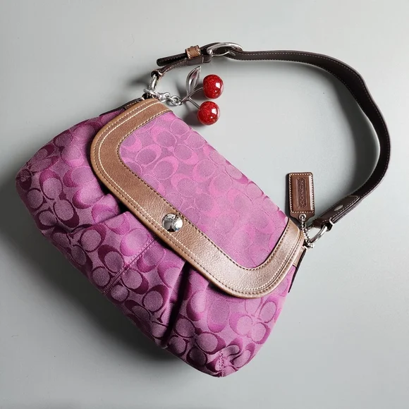 Coach Y2k Soho Pleated Shoulder Bag - Picture 3 of 17